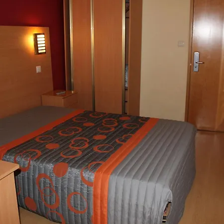 Residencial Estrela Da Noite Hotel 2*